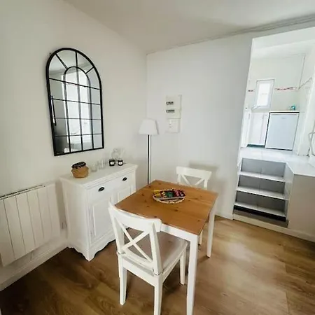 Le Moderne Avec Terrasse / Jo 2024 아파트 Brétigny-sur-Orge